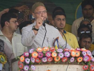 AIMIM president Asaduddin Owaisi tears into Congress