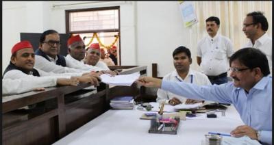 Samajwadi Party chief Akhilesh Yadav filed his nomination papers