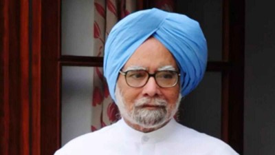 Manmohan Singh pens to PM Modi on COVID crisis, emphasises vaccine key to fighting pandemic