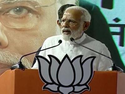 PM Narendra Modi to address three public meetings today