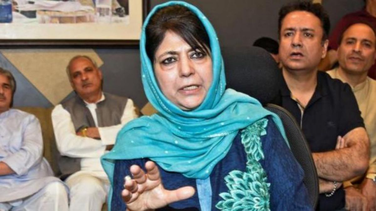 If 370, 35A are a hindrance, set Kashmir free: Mehbooba Mufti