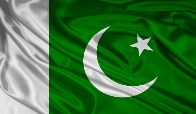 Pak signs trade deal with Russia amid war