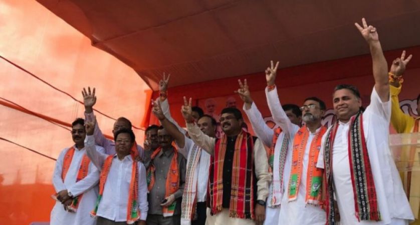 All 6 MLA's of TMC, Tripura Join The BJP Party