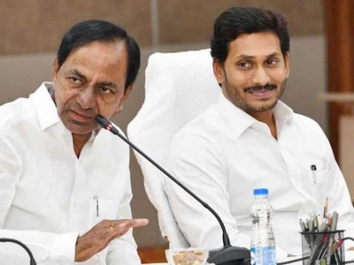 Union Water Resources Ministry to hold a meeting with CM Reddy and KCR