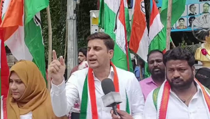 'Will set fire, come on road Muslims,' Congress leader threatened openly