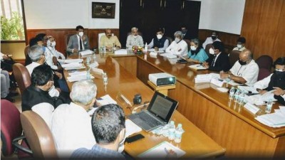 Karnataka CM  Bommai meets legal team in Delhi to discuss water disputes