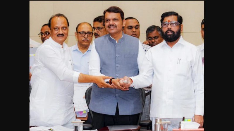 Devendra Fadnavis to Be Made Legislative Party Chief Tomorrow, Swearing-In on December 5: Source