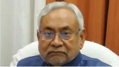 Nitish Kumar loses control In Assembly as Oppn questions hooch tragedy