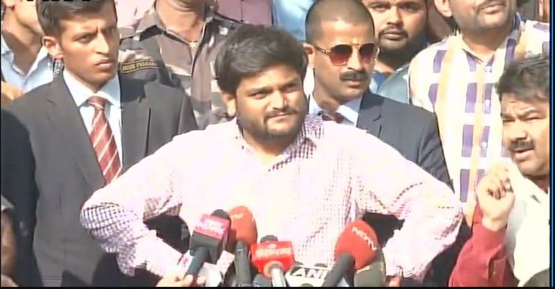 Hardik Patel alleged EVM said 'EVM tempering is reason to win for BJP in GUj and HP'