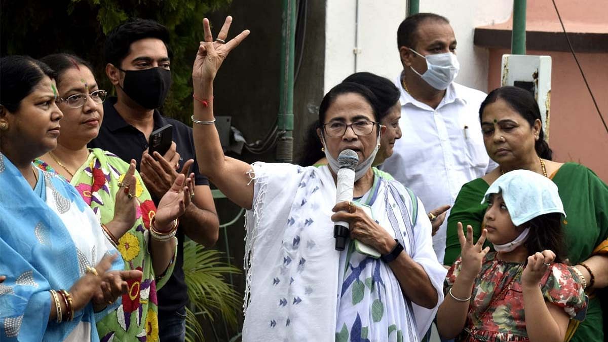 ममता बनर्जी ने कांग्रेस नेतृत्व के लिए अलार्म बजा दिया है, लेकिन अब यह पार्टी पर निर्भर है