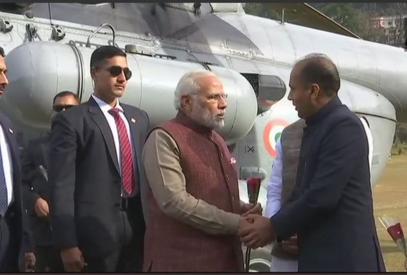 Prime Minister Narendra Modi arrives in Himachal Pradesh received by Jairam Thakur