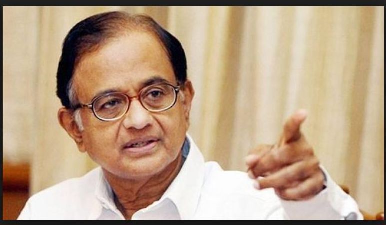 Chidambaram thanked the interim Finance Minister for “copying the Congress’ declaration