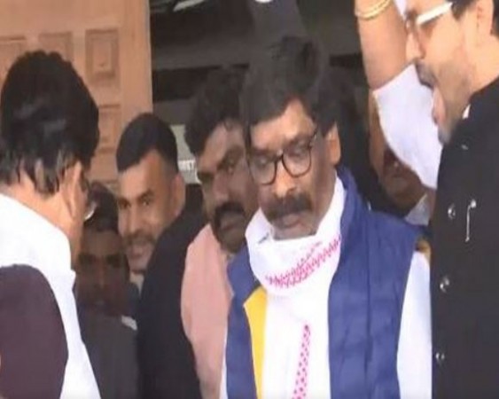 Hemant Soren Returns to ED Custody Despite Government Victory