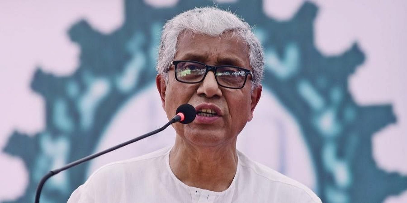 Manik Sarkar, a former CM of Tripura, alleges the opposition's views are ignored