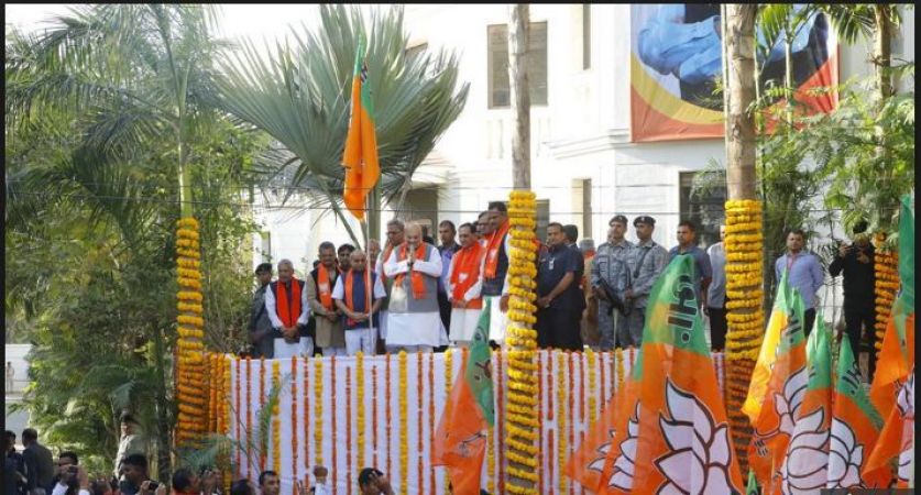 'Mera Parivar Bhajapa Parivar'BJP new LokSabha Election campaign appeal people to join using Social Media