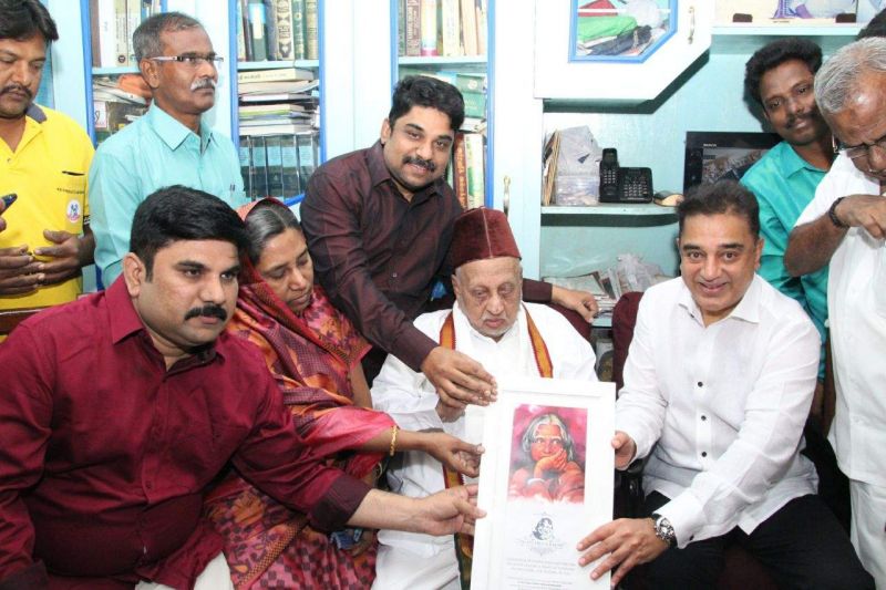 Kamal Haasan visits APJ Abdul Kalam's residence before his political party launch