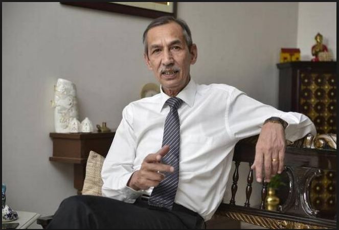 Retired Army commander Lt. Gen DS Hooda categorically denied joining the Congress party