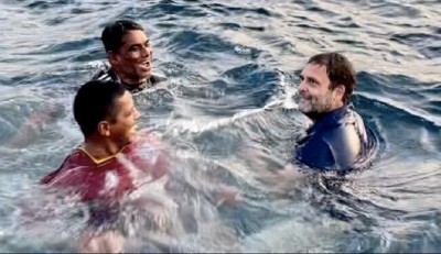 Rahul Gandhi Swims With Fishermen In Kerala sea