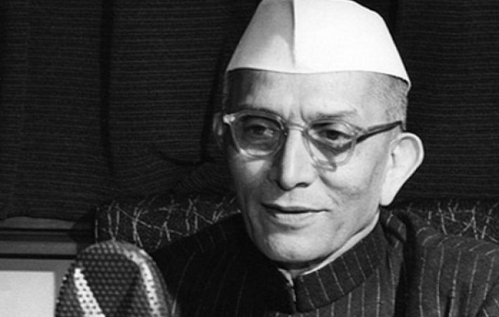 पीएम मोदी ने पूर्व प्रधानमंत्री मोरारजी देसाई को दी श्रद्धांजलि