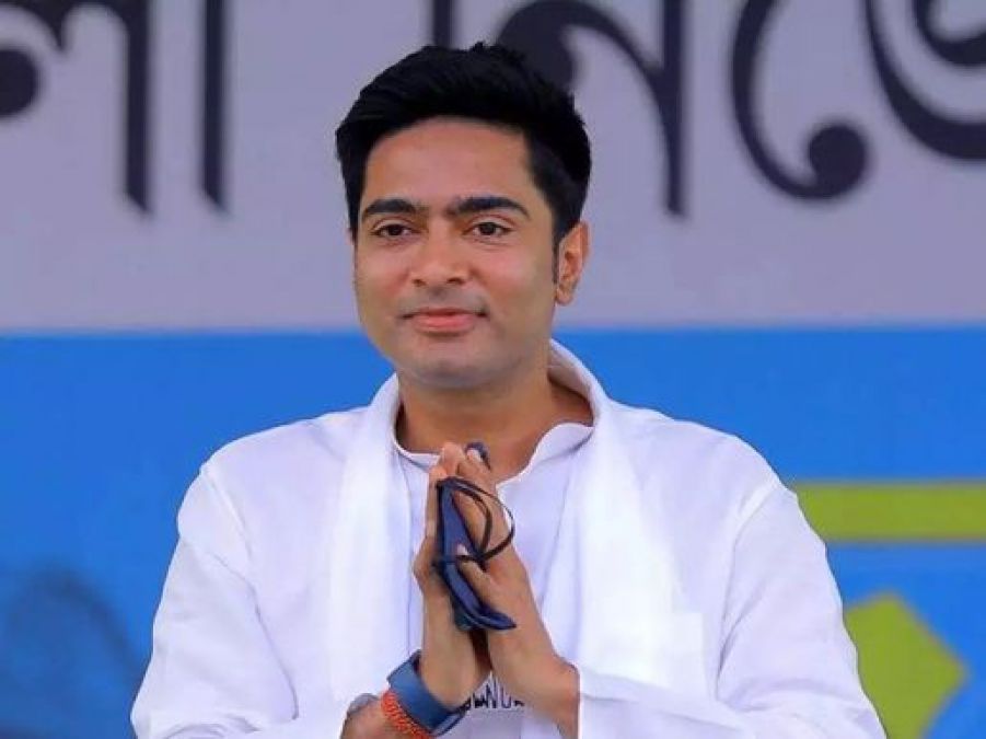 CPI-M and BJP MLAs in Tripura are in touch with the TMC: Abhishek Banerjee