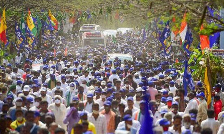 कर्नाटक: मेकेदातु पर कांग्रेस की पदयात्रा का दूसरा दिन