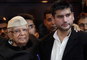 Ex-Congress member Narayan Dutt and his son joins BJP