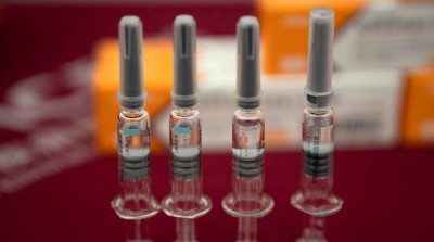 सरकार ने दिया राज्यों को आदेश, कहा- टीकों के बारे में अफवाह फैलाने वालों के खिलाफ हो कानूनी कार्यवाही