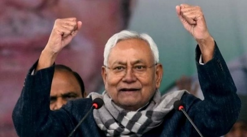Nitish Kumar to Meet Governor Soon; Might Resign from CM Post Today