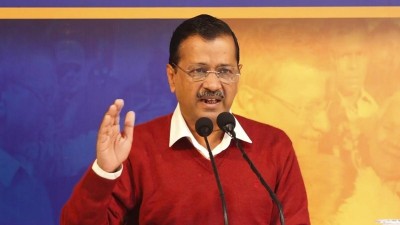 Delhi Election: Kejriwal Announces 7 Guarantees for Govt Residential Staff