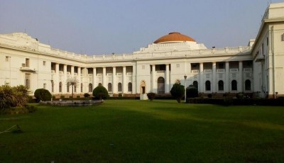 प्रतिष्ठित व्यक्तियों को श्रद्धांजलि देने के बाद स्थगित की पश्चिम बंगाल विधानसभा