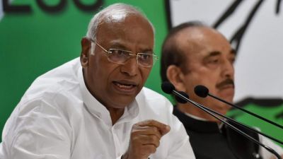 A chaiwala Modi is PM because Congress preserved democracy: Kharge