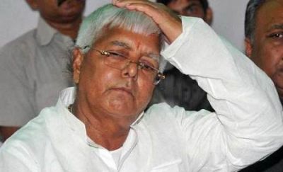 Fodder scam case: Ex-Bihar CMs Lalu Prasad appear before CBI court