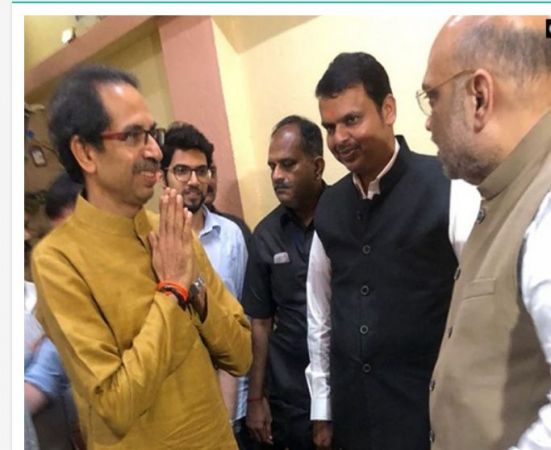 Amit Shah-Uddhav Thackeray meeting turns out 'positive' : BJP source