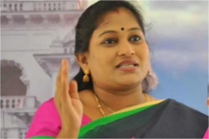 Telugu Mahila AP presidentlashed out at YSRCP government, says this