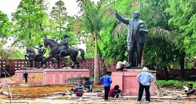 Congress Demands Restoration of Statues of Gandhi, Ambedkar in Parliament Complex