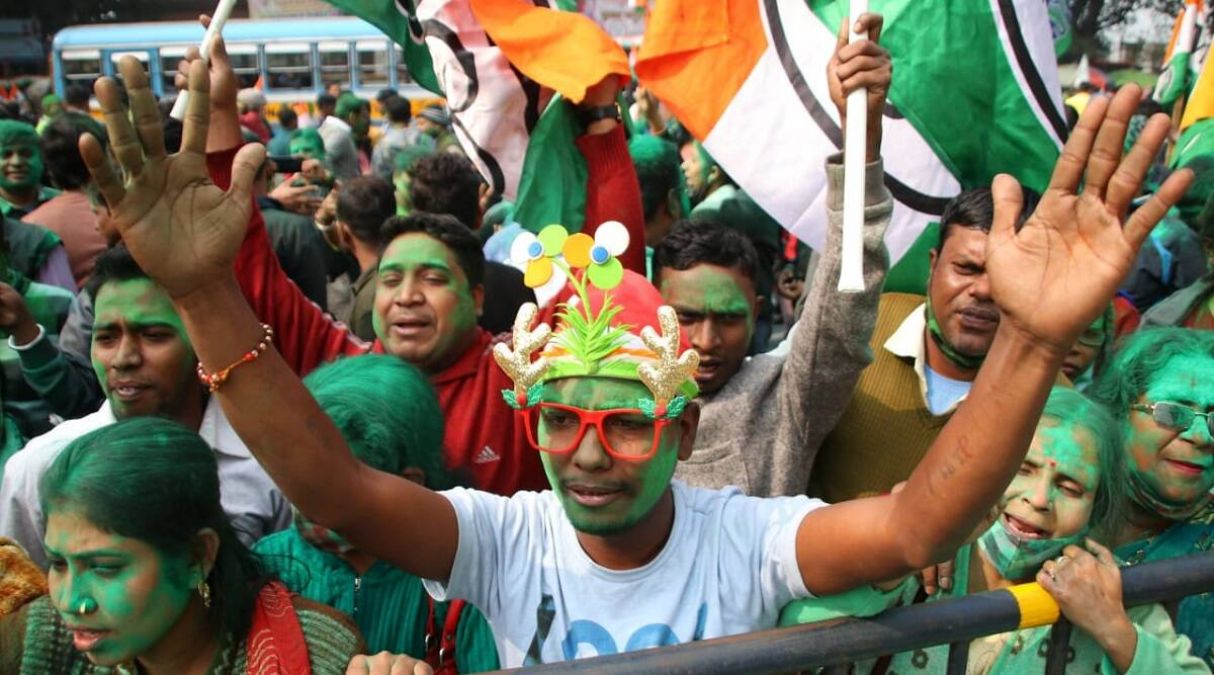बंगाल के निकाय चुनावों में टीएमसी भारी जीत की ओर बढ़ रही
