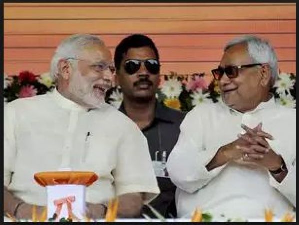 After 9 Years PM Modi and Nitish Kumar share dais to host ‘Sankalp Rally’