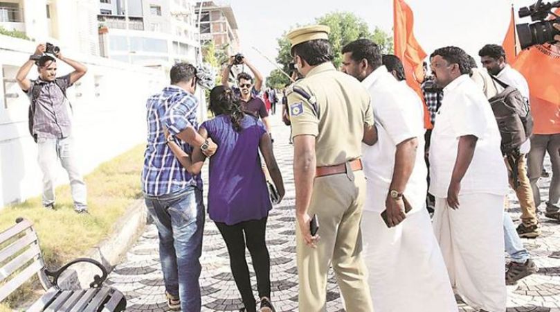 Shiv Sena suspends party workers: Kochi moral policing incident