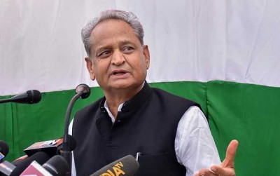 Gehlot flags off  'padyatra' to mark 91st anniversary of Dandi March