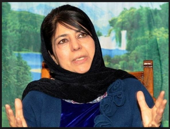 Mehbooba Mufti’s Political game for the vote on point of Jamaat-e-Islami ban…