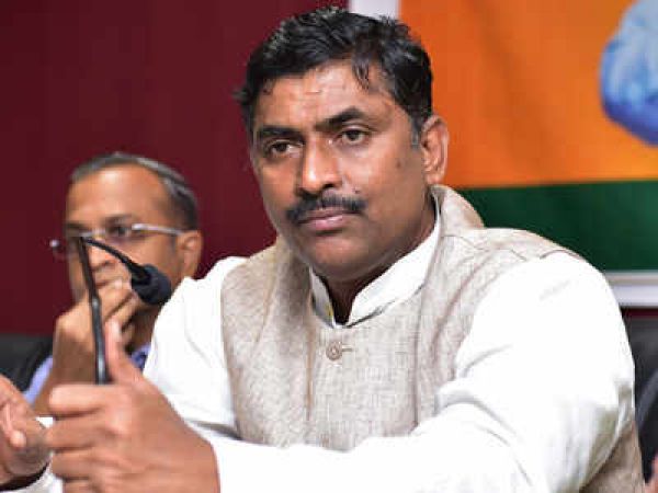 Police registered a cheating case against BJP secretary Muralidhar Rao among 8 others
