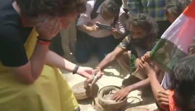 Watch Video: Priyanka Gandhi plays with snakes while campaigning in Raebareli