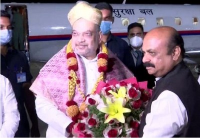 Amit Shah reaches Bengaluru amid talks of state cabinet expansion