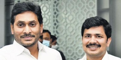 तिरुपति वाईएसआरसीपी के विजयी उम्मीदवार ने आंध्र के सीएम से की मुलाकात
