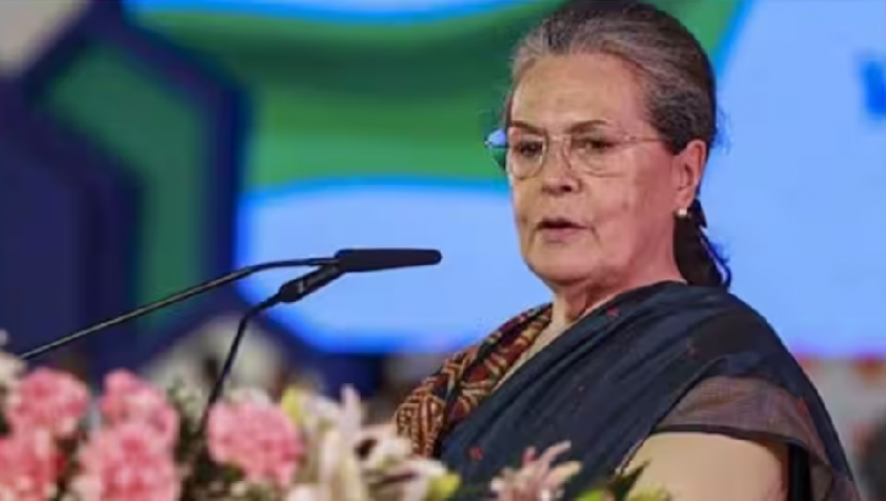 Sonia Gandhi to attend 2nd Oppn meet in Bangalore along with 24 parties
