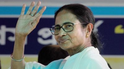 Don't Want To Share Dais With Expiry PM: Mamata Banerjee On Not answering Modi's Calls