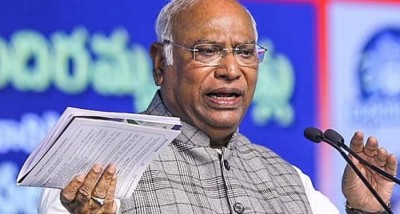 Congress President Kharge Accuses BJP of Misleading Voters on Religious Issues, Confident of INDIA Bloc Victory