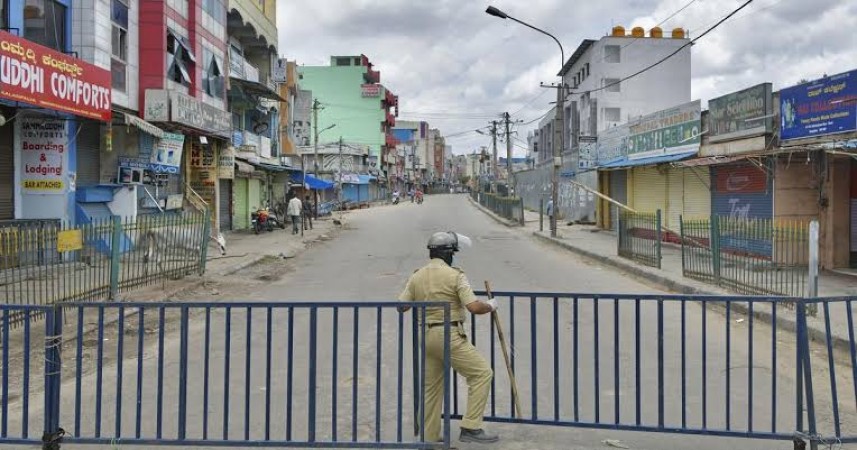 कर्नाटक सरकार का बड़ा ऐलान, राज्य में लगा 14 दिनों का सख्त लॉकडाउन