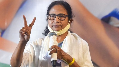 West Bengal-Mamata Banerjee cabinet:  Ministers facing prosecution sworn in