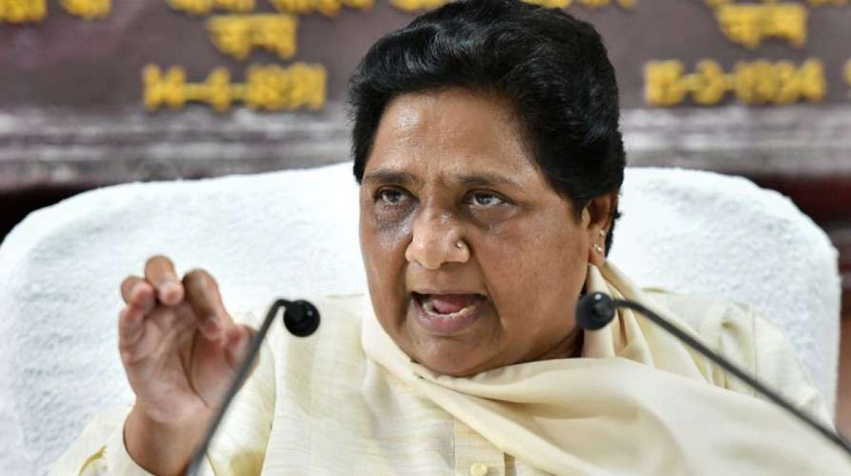 RSS has stopped supporting Modi government: Mayawati